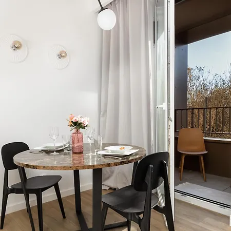Trendy & Modern Studio Winiarska With Parking By Renters Διαμέρισμα *